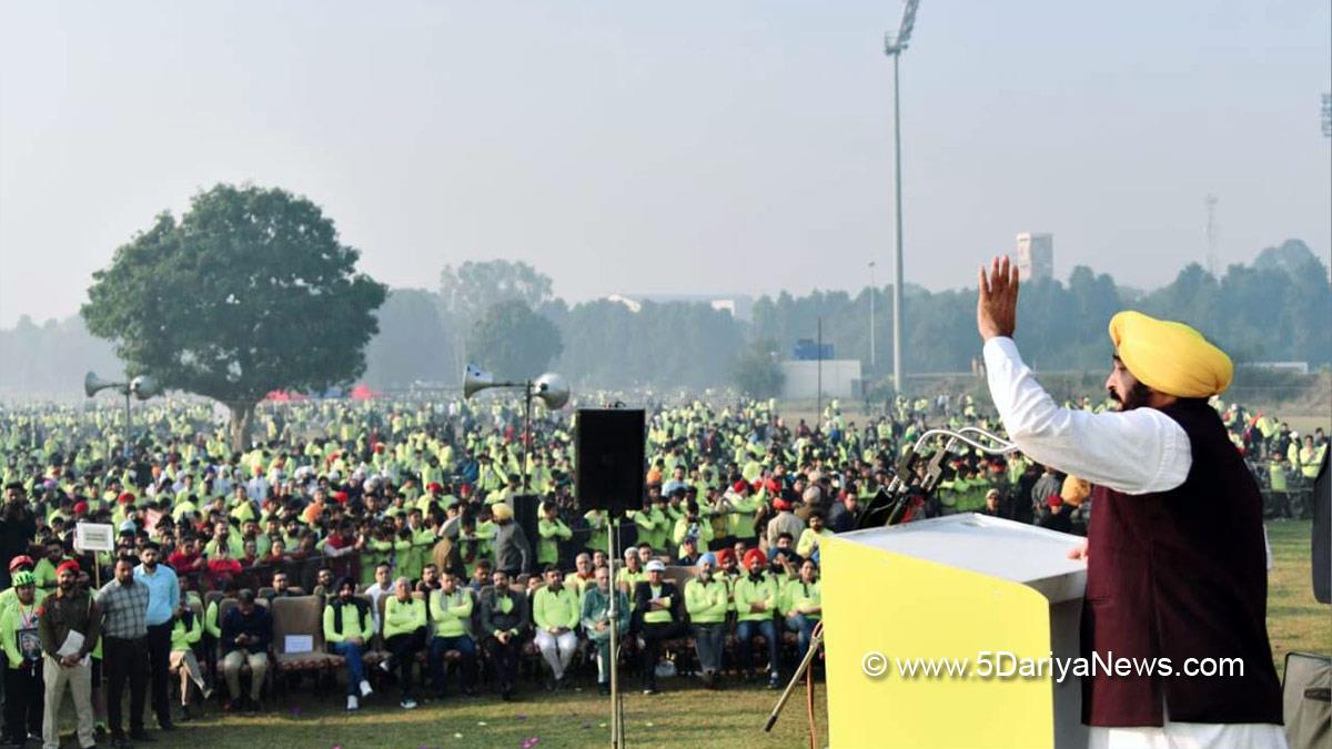 Bhagwant Mann, Bhagwant Singh Mann, AAP, Aam Aadmi Party, Aam Aadmi Party Punjab, AAP Punjab, Government of Punjab, Punjab Government, Punjab, Chief Minister Of Punjab