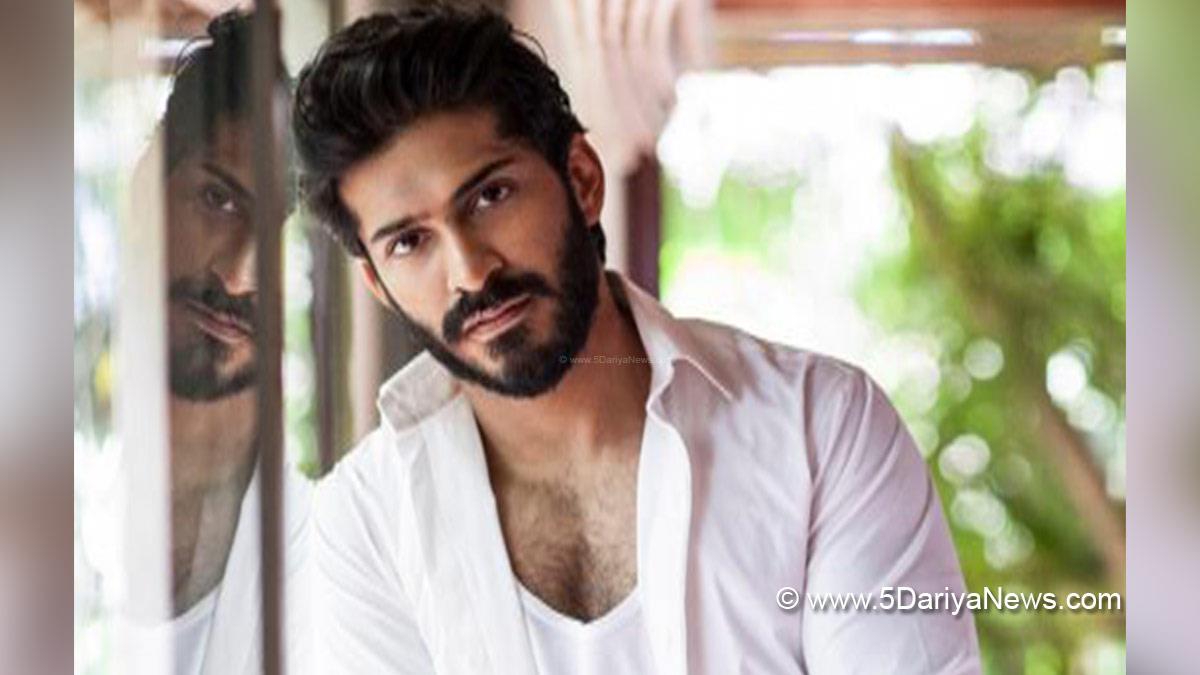Bollywood, Entertainment, Mumbai, Actor, Actress, Cinema, Hindi Films, Movie, Mumbai News, Harsh Varrdhan Kapoor, Harsh Varrdhan Kapoor Trolled, Harsh Varrdhan Kapoor Troll, Harsh Varrdhan Kapoor David Beckham, Harsh Varrdhan Kapoor David Beckham Troll, Harsh Varrdhan Kapoor David Beckham Picture