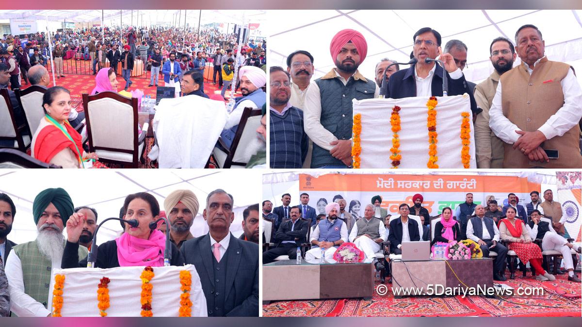 Mansukh Mandaviya, Union Minister of Health & Family Welfare, BJP, Bharatiya Janata Party, Preneet Kaur, Jai Inder Kaur, Sunil Jakhar