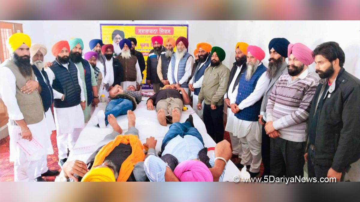 Ravinder Singh Brahmpura, Shiromani Akali Dal, SAD, Akali Dal, Khadoor Sahib, Blood Camp, Blood Donation Camp, Tarn Taran 