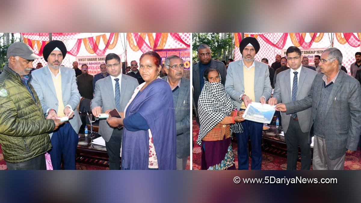 Vikramjeet Singh, Vikramjit Singh, Viksit Bharat Sankalp Yatra, Rajouri, DDC Rajouri, District Development Commissioner Rajouri, Vikas Kundal, Kashmir, Jammu And Kashmir, Jammu & Kashmir, District Administration Rajouri