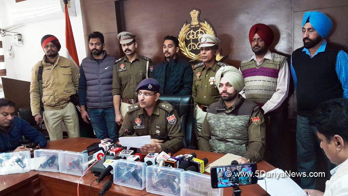 Crime News Punjab, Punjab Police, Police, Crime News, S.A.S. Nagar Police, Mohali Police, Dr. Sandeep Garg, SSP Mohali
