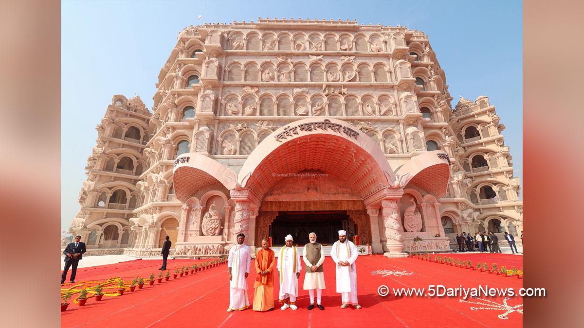 Narendra Modi, Modi, BJP, Bharatiya Janata Party, Prime Minister of India, Prime Minister, Narendra Damodardas Modi, Swarved Mahamandir Varanasi, Varanasi