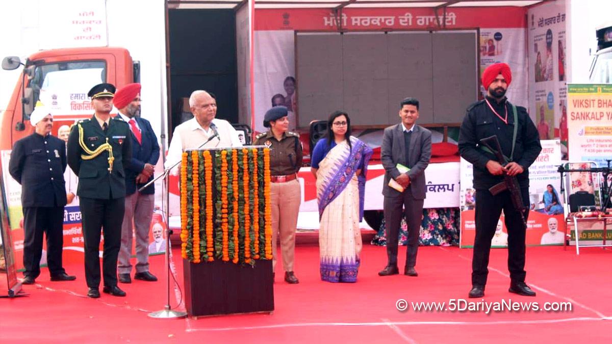 Banwari Lal Purohit, Banwarilal Purohit, Governor of Punjab, Punjab Governor, Punjab Raj Bhavan, Viksit Bharat Sankalp Yatra, VBSY, Information Education and Communication, Meri Kahani Meri Zubani, DC Ludhiana, Surabhi Malik, Ludhiana, Deputy Commissioner Ludhiana