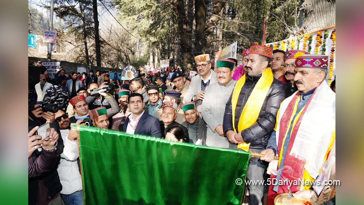 National Level Winter Carnival at Manali