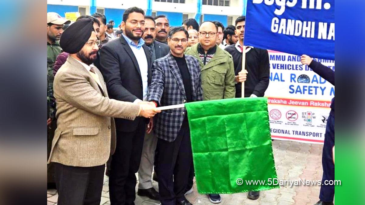Jammu, Sachin Kumar Vaishay, Sachin Kumar Vaishya, Deputy Commissioner Jammu, Kashmir, Jammu And Kashmir, Jammu & Kashmir, District Administration Jammu, Motor Vehicles Department Jammu, National Road Safety, National Road Safety campaign, National Road Safety Month 2024, Rajinder Singh Tara