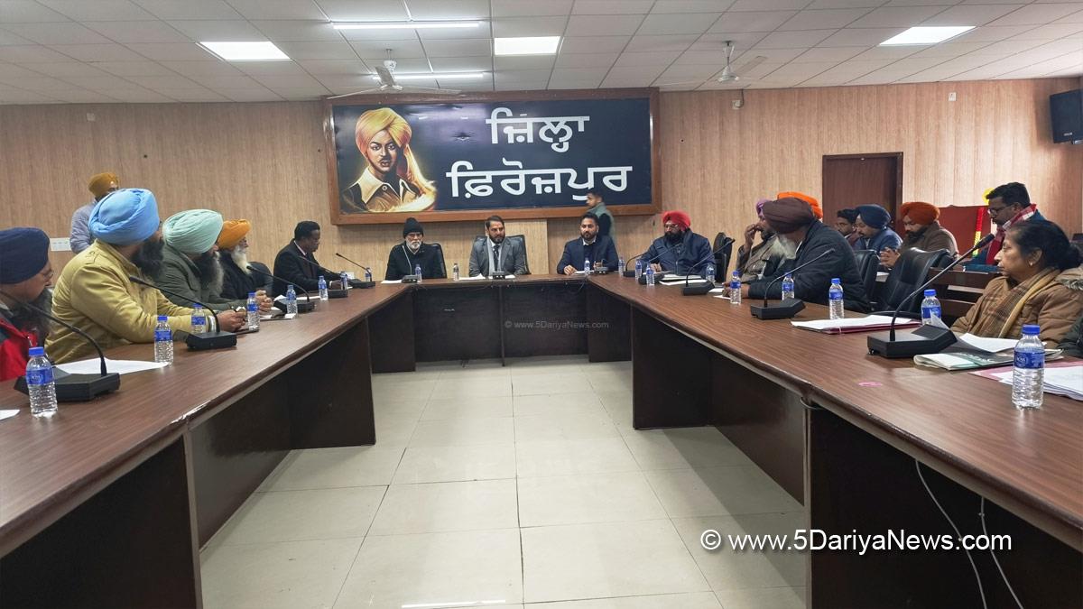 DC Ferozepur, Deputy Commissioner Ferozepur, Ferozepur, Rajesh Dhiman, Naresh Kataria, Ferozepur. Zira, AAP, Aam Aadmi Party, Aam Aadmi Party Punjab, AAP Punjab