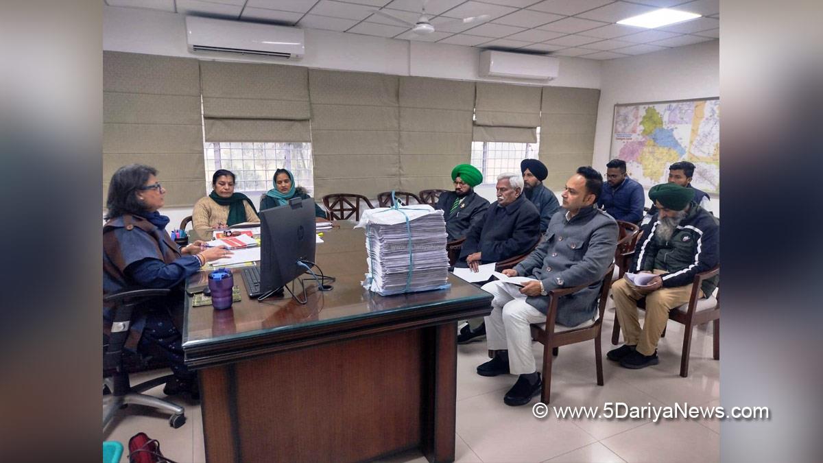 DC Fatehgarh Sahib, Parneet Shergill, Fatehgarh Sahib, Deputy Commissioner Fatehgarh Sahib 