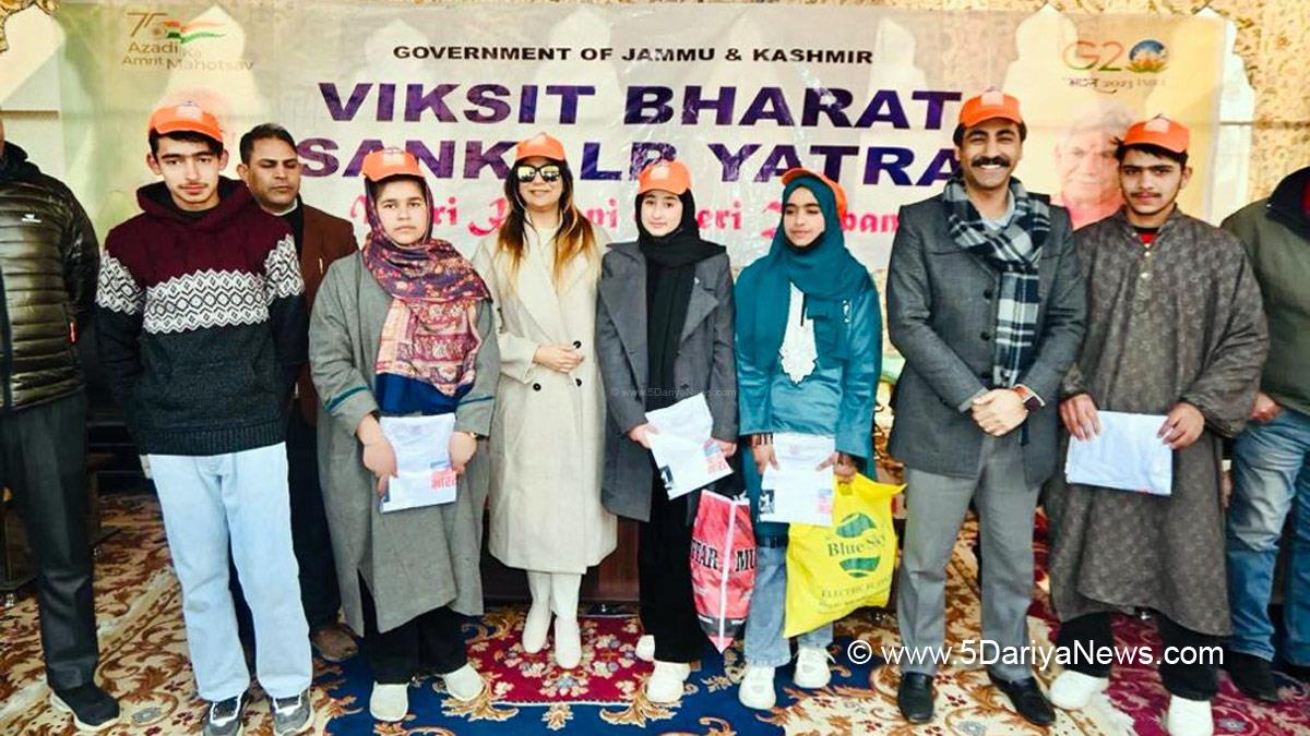 Yasha Mudgal, Anantnag, DDC Anantnag, Deputy Commissioner, Syeed Fakhrudin Hamid, S F Hamid, Kashmir, Jammu And Kashmir, Jammu & Kashmir, District Administration Anantnag, Viksit Bharat Sankalp Yatra, VBSY, Information Education and Communication, Meri Kahani Meri Zubani