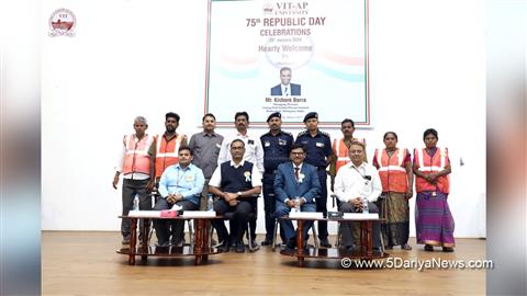 Photo Caption : L - R  Dr.Khadeer Pasha Deputy Director student welfare,Chief Guest Mr.Kishore Borra,Dr.S.V.Kota Reddy - VC,Dr.Jagadish Chandra - Registrar with nine unsung heroes