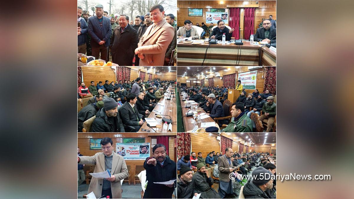 Baramulla, DDC Baramulla, Deputy Commissioner Baramulla, Minga Sherpa, Kashmir, Jammu And Kashmir, Jammu & Kashmir, District Administration Baramulla, Dheeraj Gupta, Viksit Bharat Sankalp Yatra, VBSY, Information Education and Communication, Meri Kahani Meri Zubani