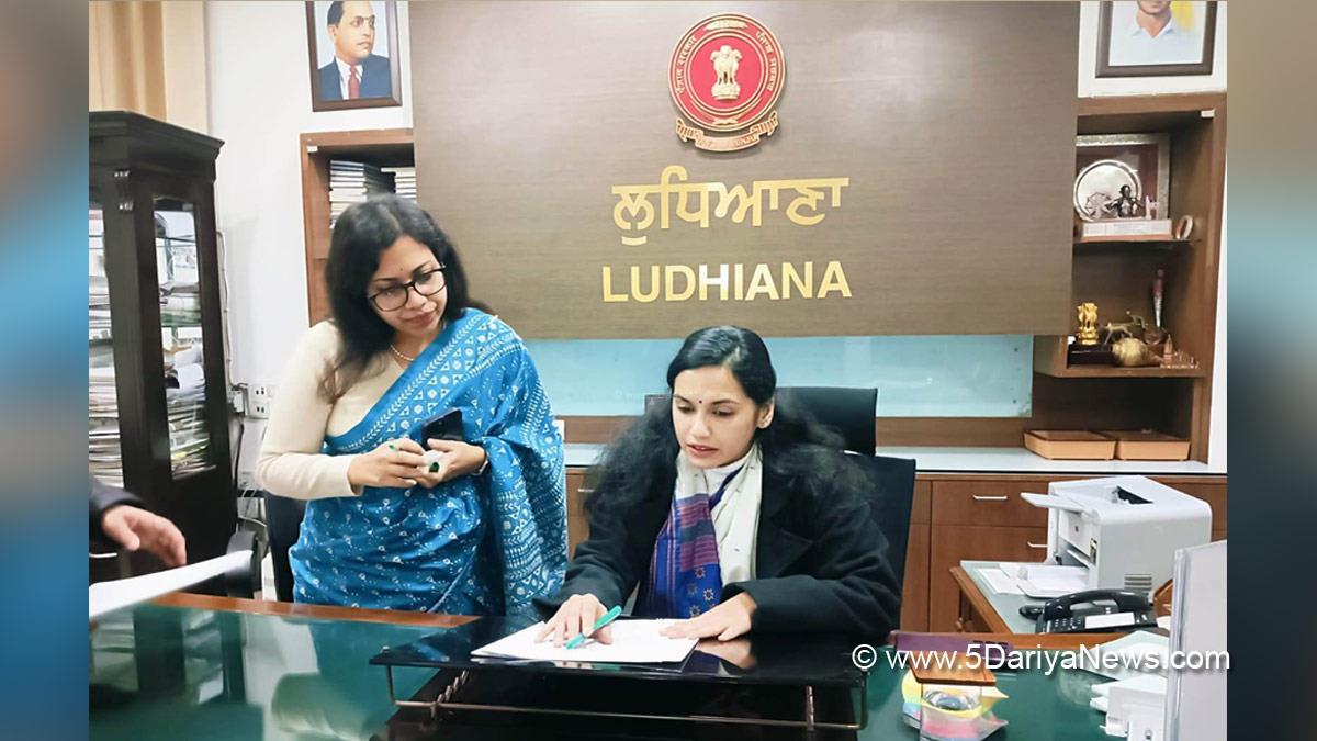 DC Ludhiana, Sakshi Sawhney, Ludhiana, Deputy Commissioner Ludhiana, Surabhi Malik