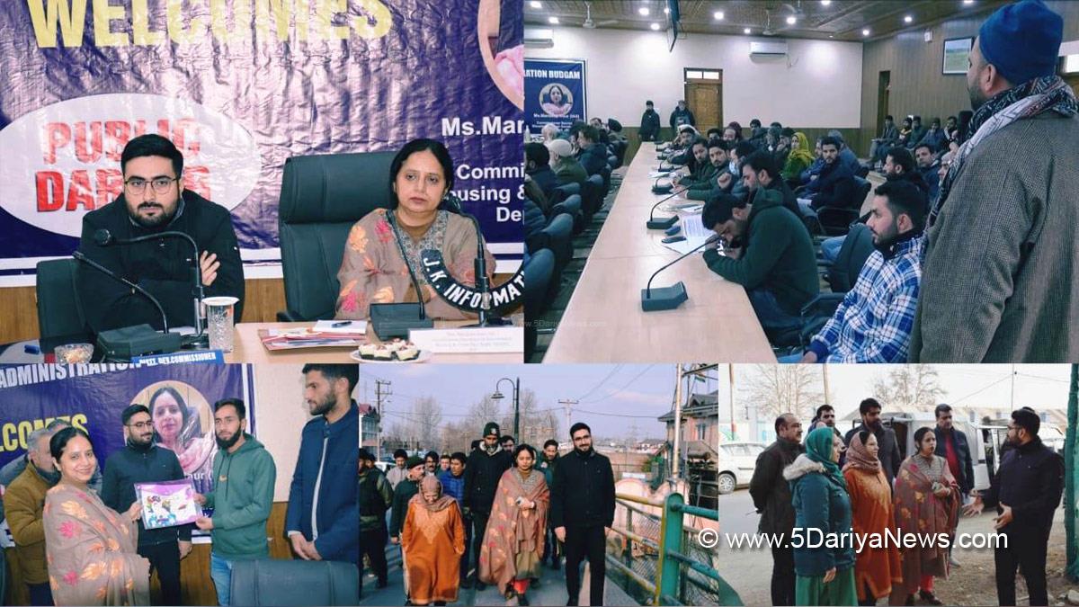 Mandeep Kaur, Budgam, Deputy Commissioner Budgam, DC Budgam, Akshay Labroo, Kashmir, Jammu And Kashmir, Jammu & Kashmir, District Administration Budgam