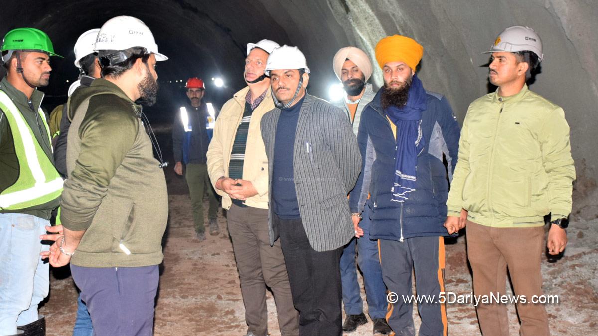 Rajouri, DDC Rajouri, District Development Commissioner Rajouri, Om Prakash Bhagat, Kashmir, Jammu And Kashmir, Jammu & Kashmir, District Administration Rajouri