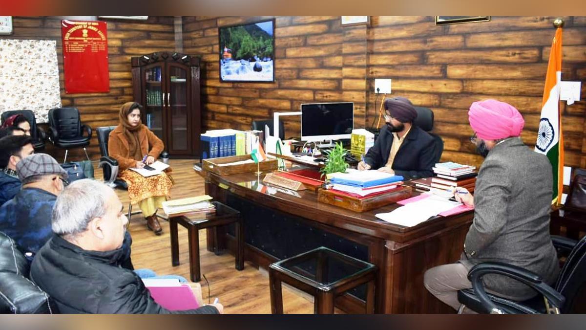 Doda, Deputy Commissioner Doda, Harvinder Singh, Kashmir, Jammu And Kashmir, Jammu & Kashmir, District Administration Doda