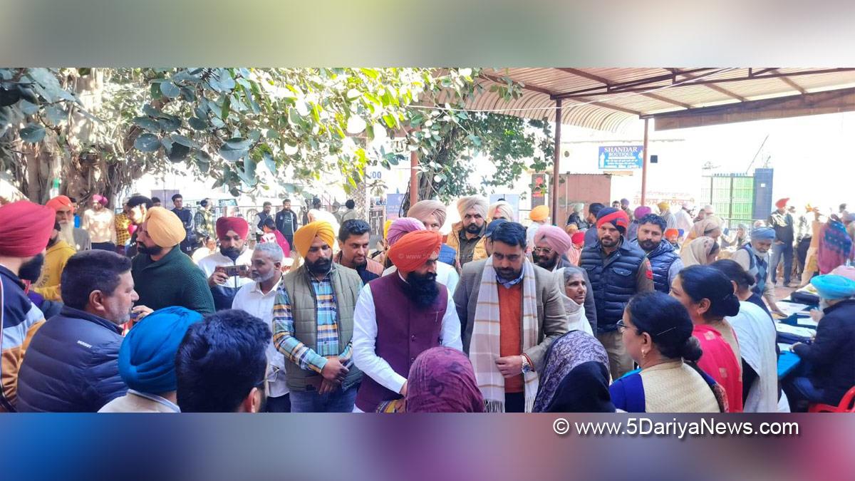 Aap Di Sarkar Aap De Dwaar, Aap Di Sarkar Aap De Dwar, Aap Di Sarkar Aap De Dwaar Scheme, Aap Di Sarkar Aap De Dwaar Scheme In Punjab, Government of Punjab, Punjab Government, Kulwant Singh Pandori, Mehal Kalan, AAP, Aam Aadmi Party, Aam Aadmi Party Punjab, AAP Punjab