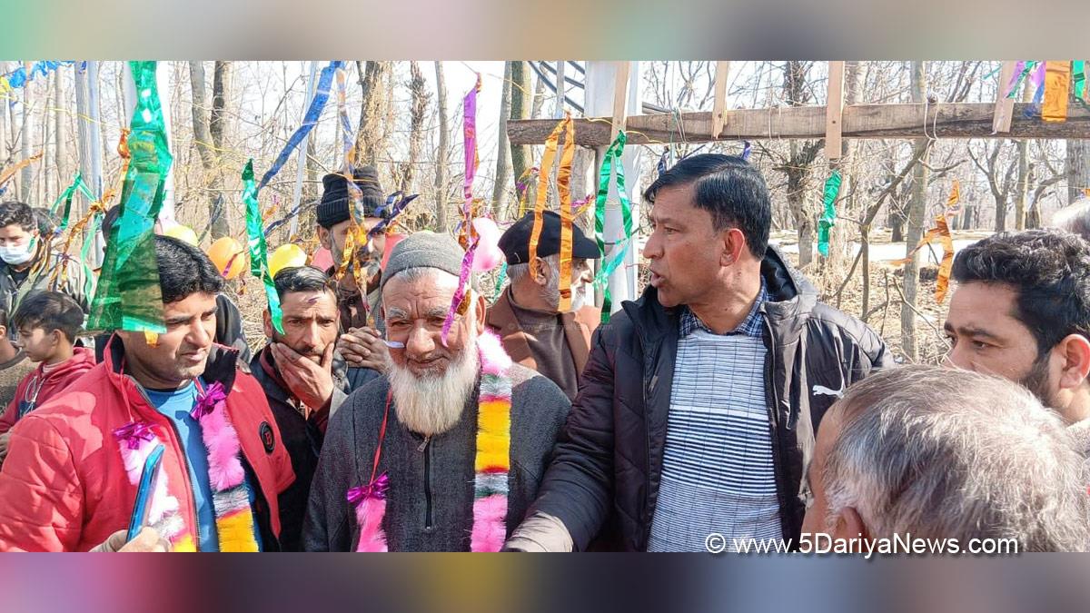 Kulgam, Mohammad Afzal Parrey, Kashmir, Jammu And Kashmir, Jammu & Kashmir, District Administration Kulgam