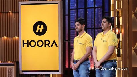 Hoora Takes the Lead an Extensive Look at the Waterless Car Wash Service