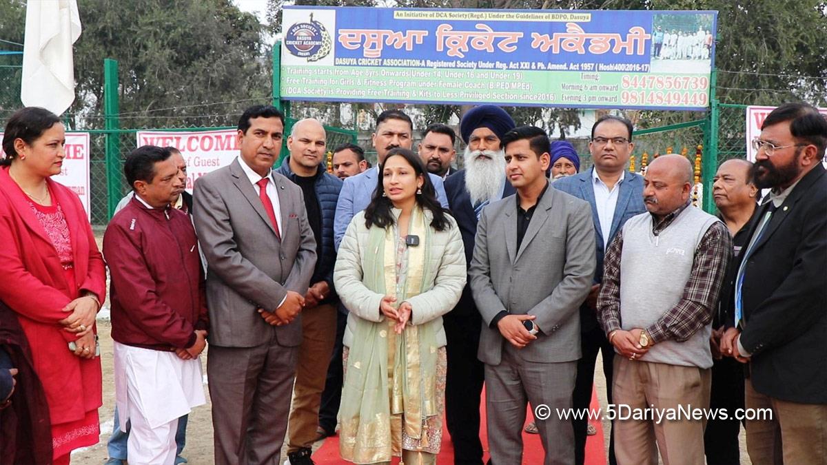 DC Hoshiarpur, Deputy Commissioner Hoshiarpur, Komal Mittal, Hoshiarpur, DC Gurdaspur, Himanshu Aggarwal, Gurdaspur, Deputy Commissioner Gurdaspur