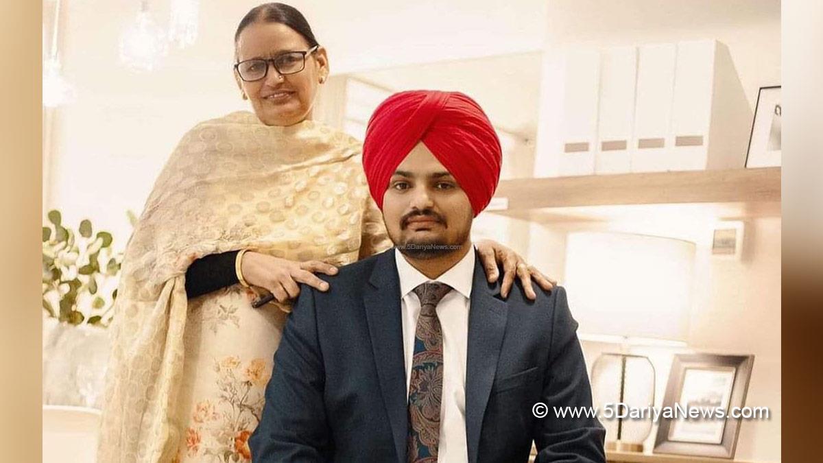 Sidhu Moose Wala Parents