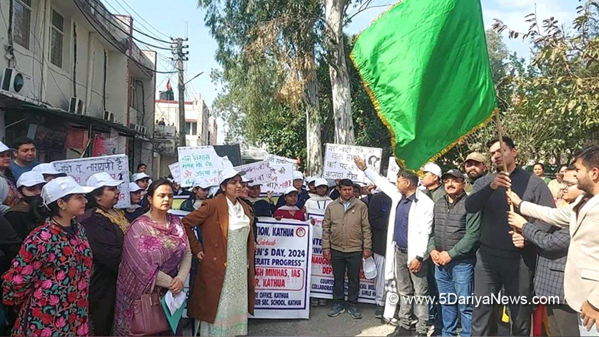 Rakesh Minhas, Kathua, DDC Kathua, District Development Commissioner Kathua, Dr. Rakesh Minhas, Kashmir, Jammu And Kashmir, Jammu & Kashmir, District Administration Kathua, International Women’s Day