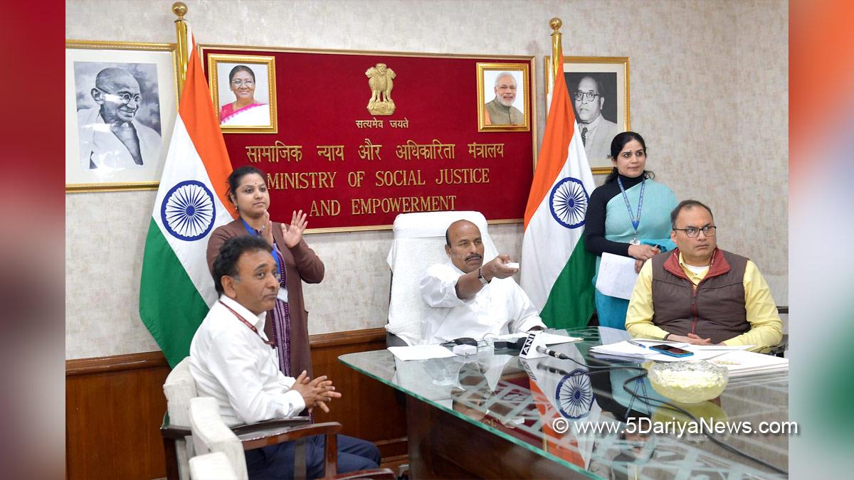 Dr. Virendra Kumar, Dr Virendra Kumar, Dr. Virendra Kumar Khatik, BJP, Bharatiya Janata Party, Pratima Bhowmik