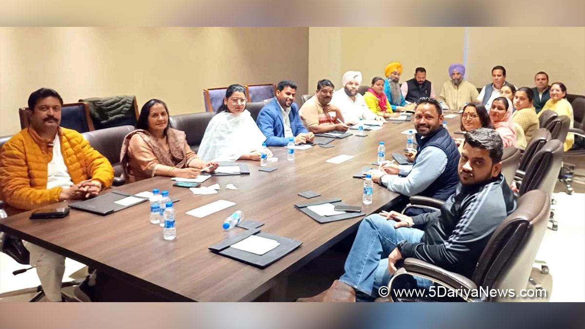 Dr. S.S Ahluwalia, Dr. Sunny Singh Ahluwalia, Sunny Singh Ahluwalia, AAP, Aam Aadmi Party, Aam Aadmi Party Punjab, AAP Punjab