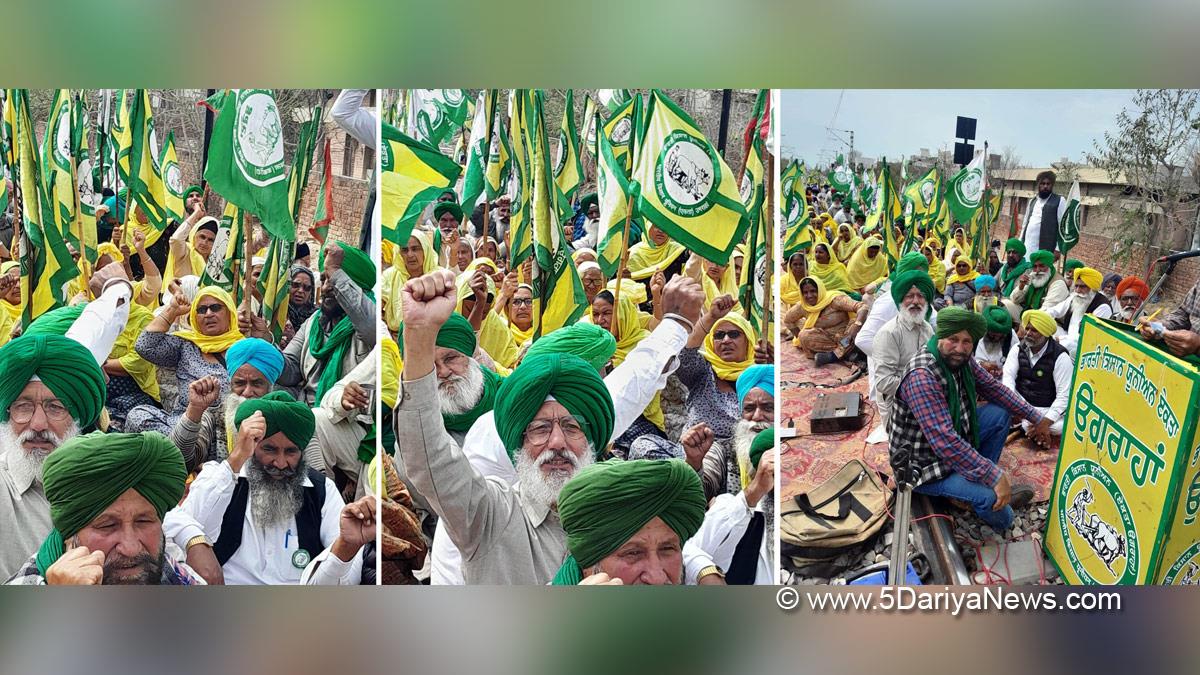 Farmer Protest,Protest,Agitation,Demonstration,Samyukta Kisan Morcha,Sanyukt Kisan Morcha,Farmers Protest,Farmer Protest 2024,Farmers Protest 2024,MSP,Minimum Support Prices,Shambhu Border,Khanauri Border, Barnala