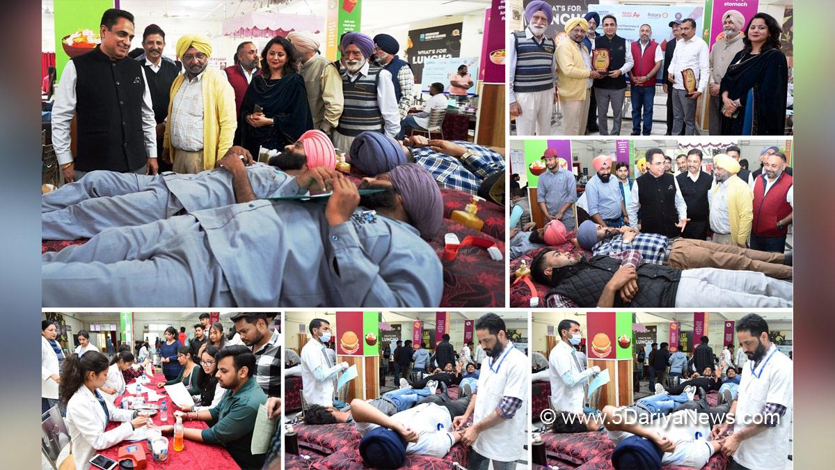 CGC Landran, Landran, Chandigarh Group Of Colleges, Satnam Singh Sandhu, Rashpal Singh Dhaliwal, Blood Camp, Blood Donation Camp