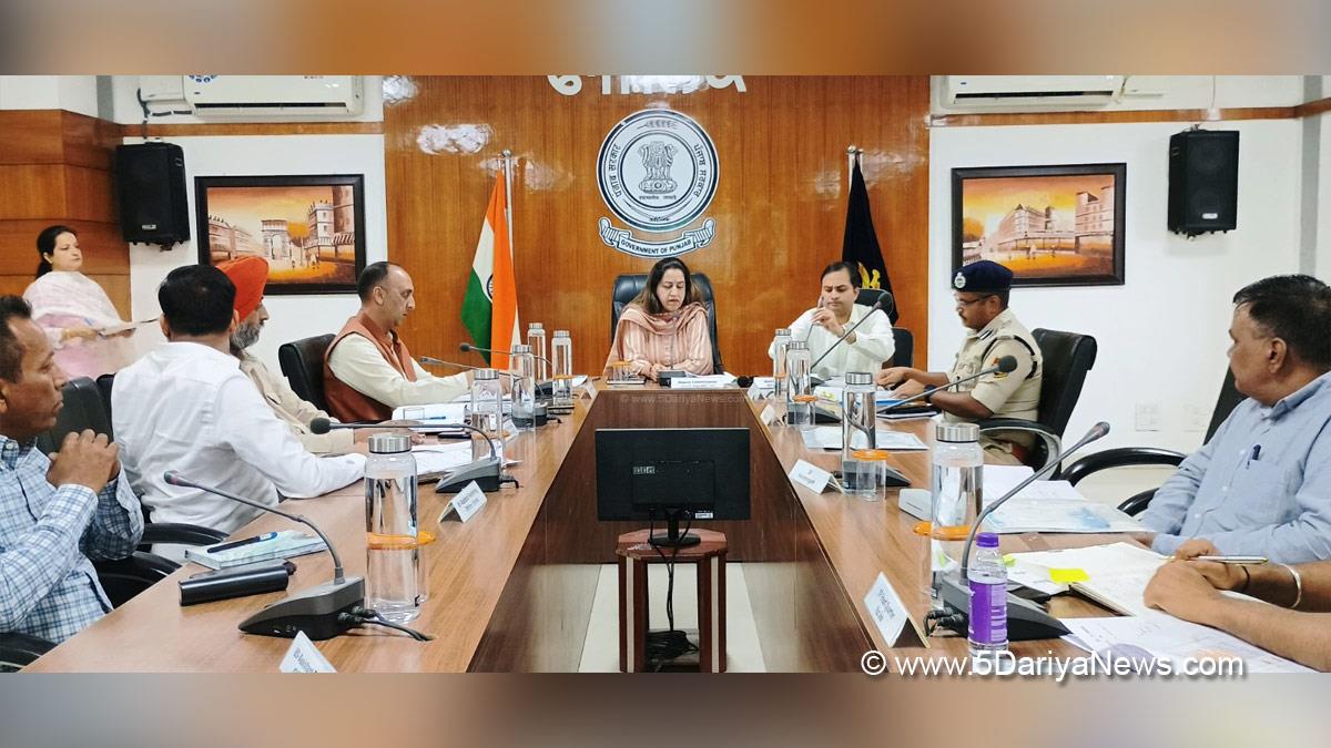 Senu Duggal, DC Fazilka, Fazilka, Deputy Commissioner Fazilka, ECI, Chief Electoral Officer Punjab, Lok Sabha Elections 2024, General Elections 2024, CEO Punjab, Chunav Ka Parv, Desh Ka Garv