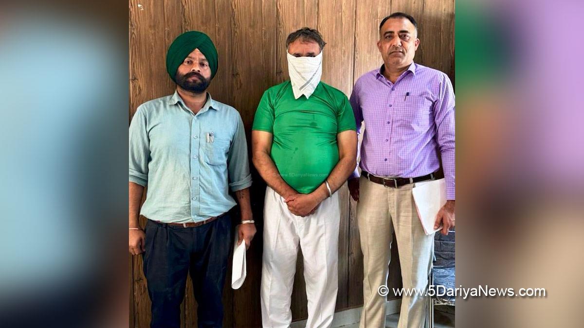 Vigilance Bureau, Crime News Punjab, Punjab Police, Police, Crime News, Barnala Police, Barnala