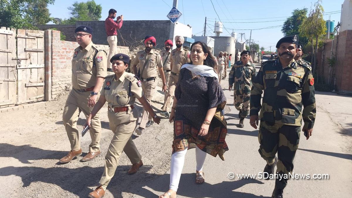 Senu Duggal, DC Fazilka, Fazilka, Deputy Commissioner Fazilka, Lok Sabha Elections 2024, General Elections 2024, Chunav Ka Parv, Desh Ka Garv, No Voter To Be Left Behind 