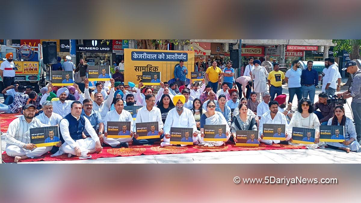 Dr. S.S Ahluwalia, Dr. Sunny Singh Ahluwalia, Sunny Singh Ahluwalia, AAP, Aam Aadmi Party, Aam Aadmi Party Punjab, AAP Punjab