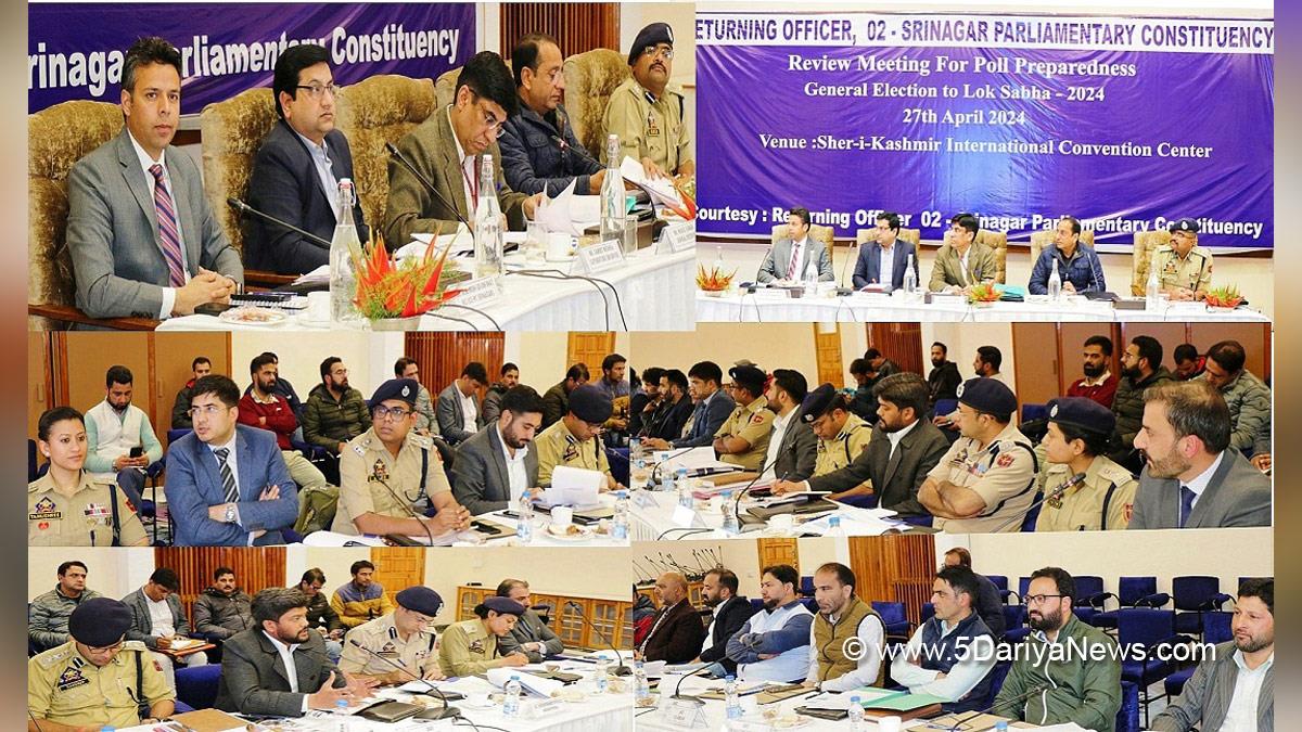 Dr. Bilal Mohi-Ud-Din Bhat, Srinagar, Deputy Commissioner Srinagar,  Kashmir, Jammu And Kashmir, Jammu & Kashmir, District Administration Srinagar, Shyambir, Akshay Labroo, Lok Sabha Elections 2024, General Elections 2024, Chunav Ka Parv, Desh Ka Garv, The CEO Punjab, No Voter To Be Left Behind, Lok Sabha Election, Lok Sabha 2024