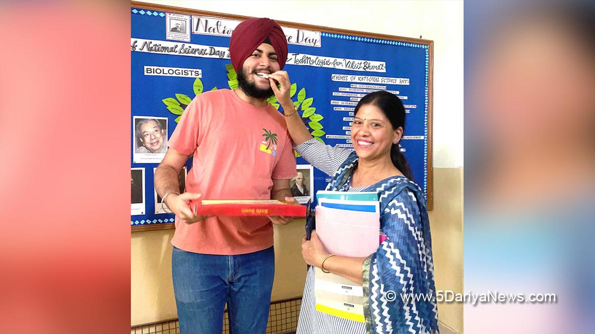 Dr. S.S Ahluwalia, Dr. Sunny Singh Ahluwalia, Sunny Singh Ahluwalia, AAP, Aam Aadmi Party, Aam Aadmi Party Punjab, AAP Punjab