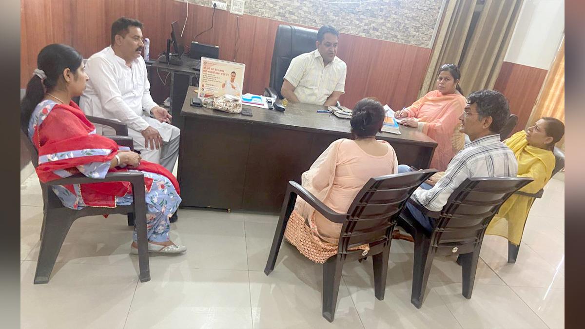Dr. Sanjeev Kumar,  Sub Divisional Magistrate Malot, Malot, Sri Mukatsar Sahib