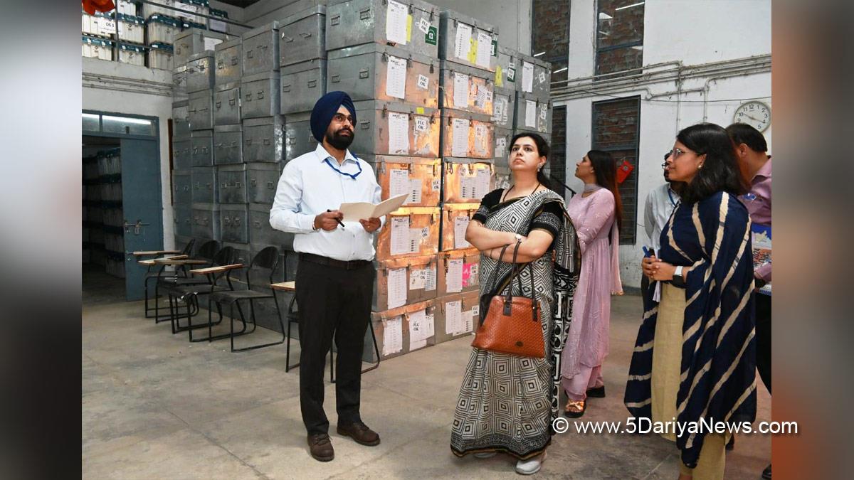 Divya Mittal, General Observer, ECI, Chief Electoral Officer Punjab, Lok Sabha Elections 2024, General Elections 2024, CEO Punjab, Chunav Ka Parv, Desh Ka Garv, Ludhiana