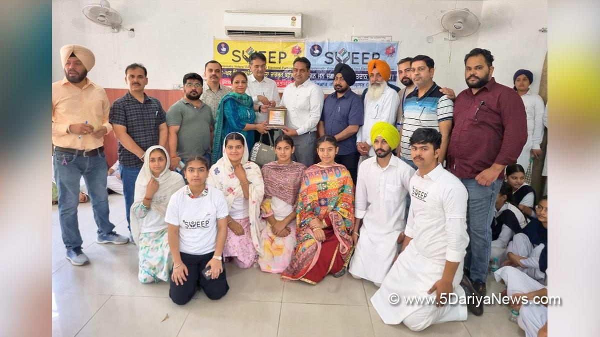 Dr.Sanjeev Kumar, Sub Divisional Magistrate Malot, SDM Malot, Sri Mukatsar Sahib, ECI, Chief Electoral Officer Punjab, Lok Sabha Elections 2024, General Elections 2024, CEO Punjab, Chunav Ka Parv, Desh Ka Garv