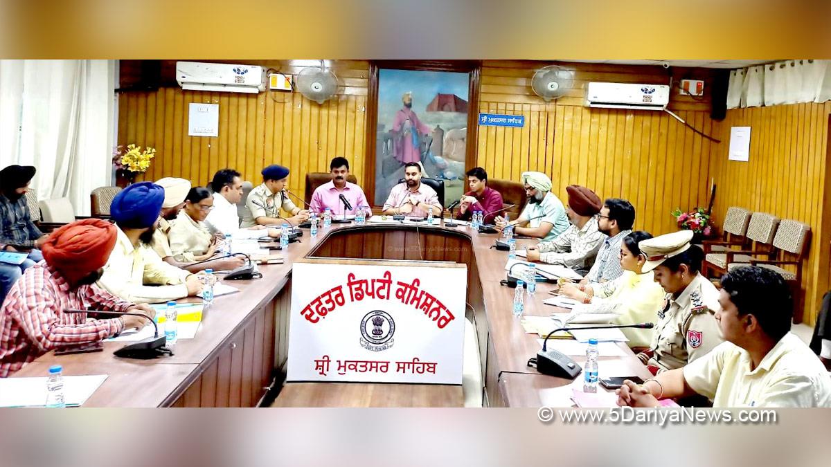 Harpreet Singh Sudan, DC Sri Mukatsar Sahib, Sri Mukatsar Sahib, Deputy Commissioner Sri Mukatsar Sahib, Dr.Sanjeev Kumar, ECI, Chief Electoral Officer Punjab, Lok Sabha Elections 2024, General Elections 2024, CEO Punjab, Chunav Ka Parv, Desh Ka Garv