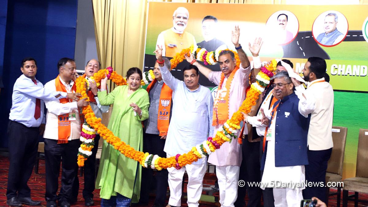 Nitin Gadkari, Arun Sood, Sanjay Tandon, Ravinder Pathania, Jatinder Pal Malhotra, Jitender Pal Malhotra, BJP Chandigarh, Bharatiya Janata Party, BJP