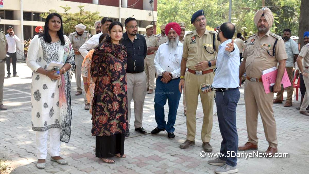 Komal Mittal, DC Hoshiarpur, Deputy Commissioner Hoshiarpur, Hoshiarpur, ECI, Chief Electoral Officer Punjab, Lok Sabha Elections 2024, General Elections 2024, CEO Punjab, Chunav Ka Parv, Desh Ka Garv