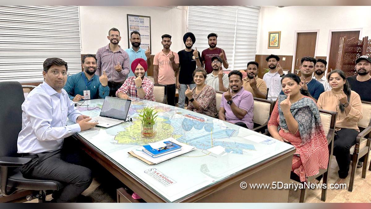 Showkat Ahmad Parray, DC Patiala, Deputy Commissioner Patiala, Patiala, ECI, Chief Electoral Officer Punjab, Lok Sabha Elections 2024, General Elections 2024, CEO Punjab, Chunav Ka Parv, Desh Ka Garv