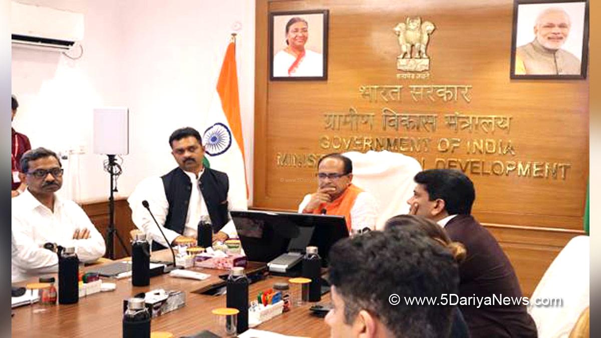 Shivraj Singh Chouhan, Shivraj Chauhan, Bhopal, Madhya Pradesh, BJP, Bharatiya Janata Party, Kamlesh Paswan
