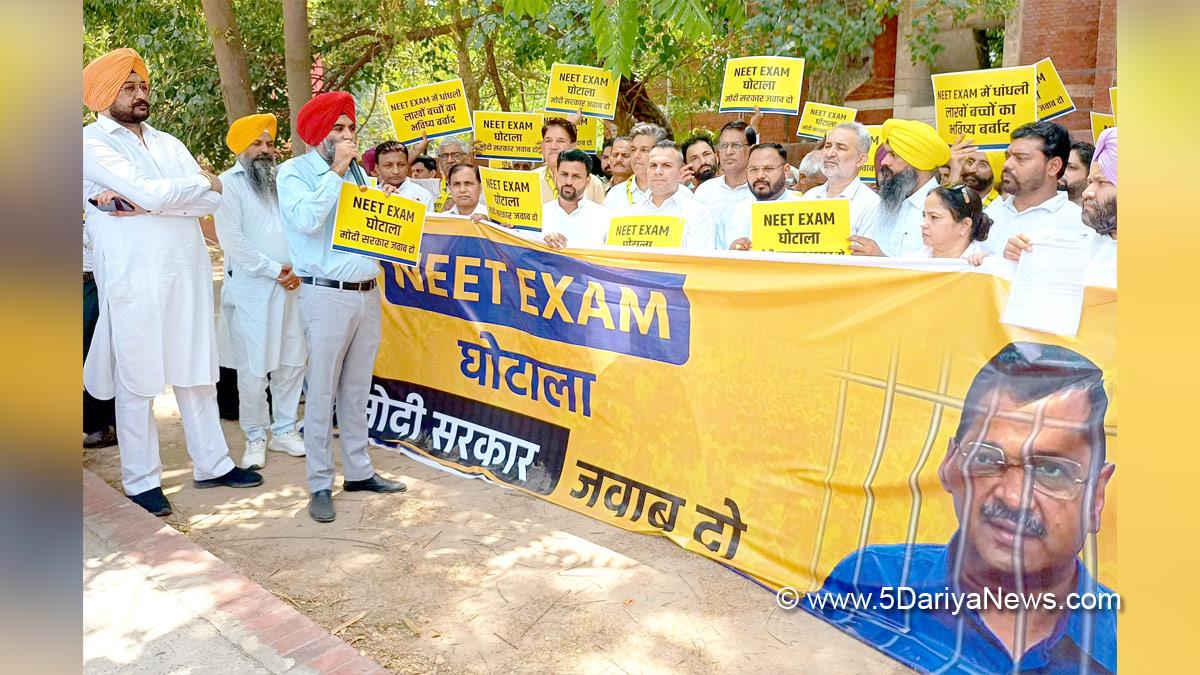 Dr. S.S Ahluwalia, Dr. Sunny Singh Ahluwalia, Sunny Singh Ahluwalia, AAP, Aam Aadmi Party, Aam Aadmi Party Punjab, AAP Punjab