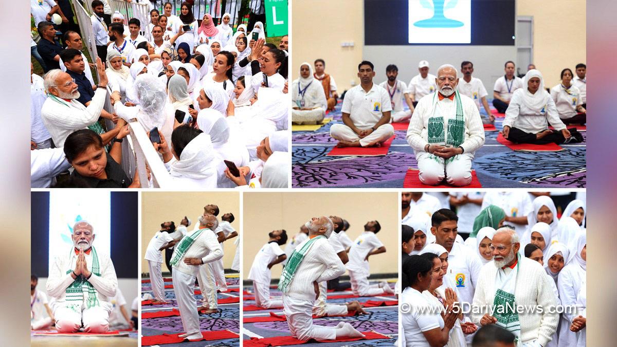 Narendra Modi, Modi, BJP, Bharatiya Janata Party, Prime Minister of India, Prime Minister, Narendra Damodardas Modi, Srinagar, Kashmir, Jammu And Kashmir, Jammu & Kashmir, 10th International Yoga Day, International Yoga Day, Yoga Day