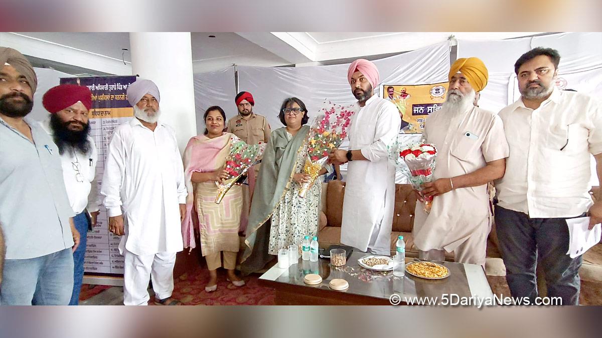 Rupinder Singh Happy, Bassi Pathana, AAP, Aam Aadmi Party, Aam Aadmi Party Punjab, AAP Punjab, Parneet Shergill, DC Fatehgarh Sahib, Fatehgarh Sahib, Deputy Commissioner Fatehgarh Sahib, Bhagwant Mann Sarkar Tuhade Dwar