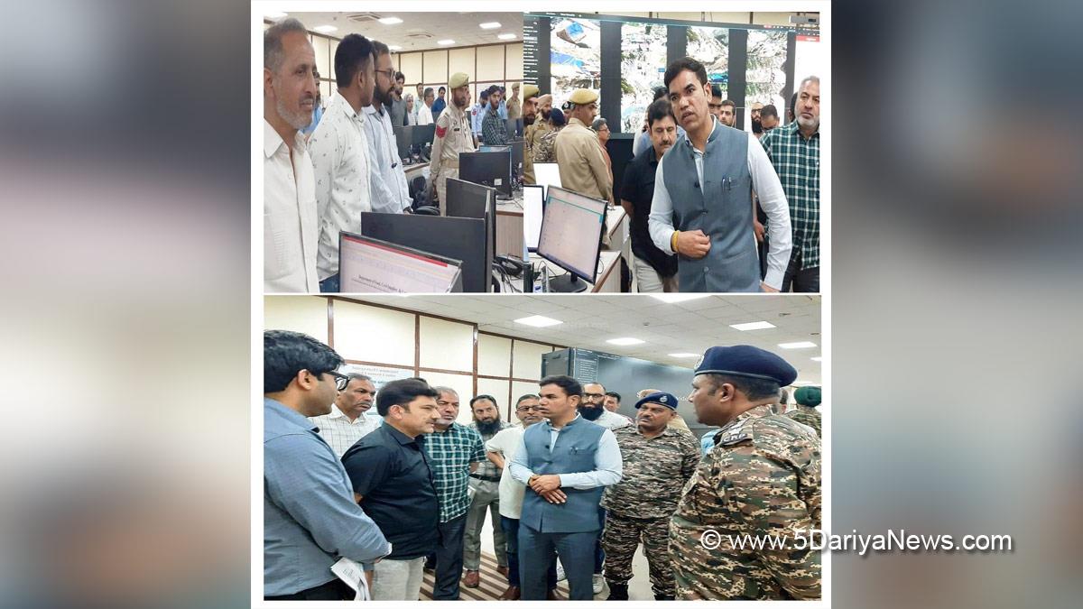 Srinagar, DDC Kashmir, Vijay Kumar Bidhuri, Divisional Commissioner Kashmir, Jammu, Kashmir, Jammu And Kashmir, Jammu & Kashmir, District Administration Srinagar, Shri Amarnath Ji Yatra, Shri Amarnathji Yatra 2024, Amarnathji Yatra, Amarnathji Yatra 2024, Shri Amarnath Ji Pilgrimage, Shri Amarnathji Shrine Board, SASB, SANJY-2024