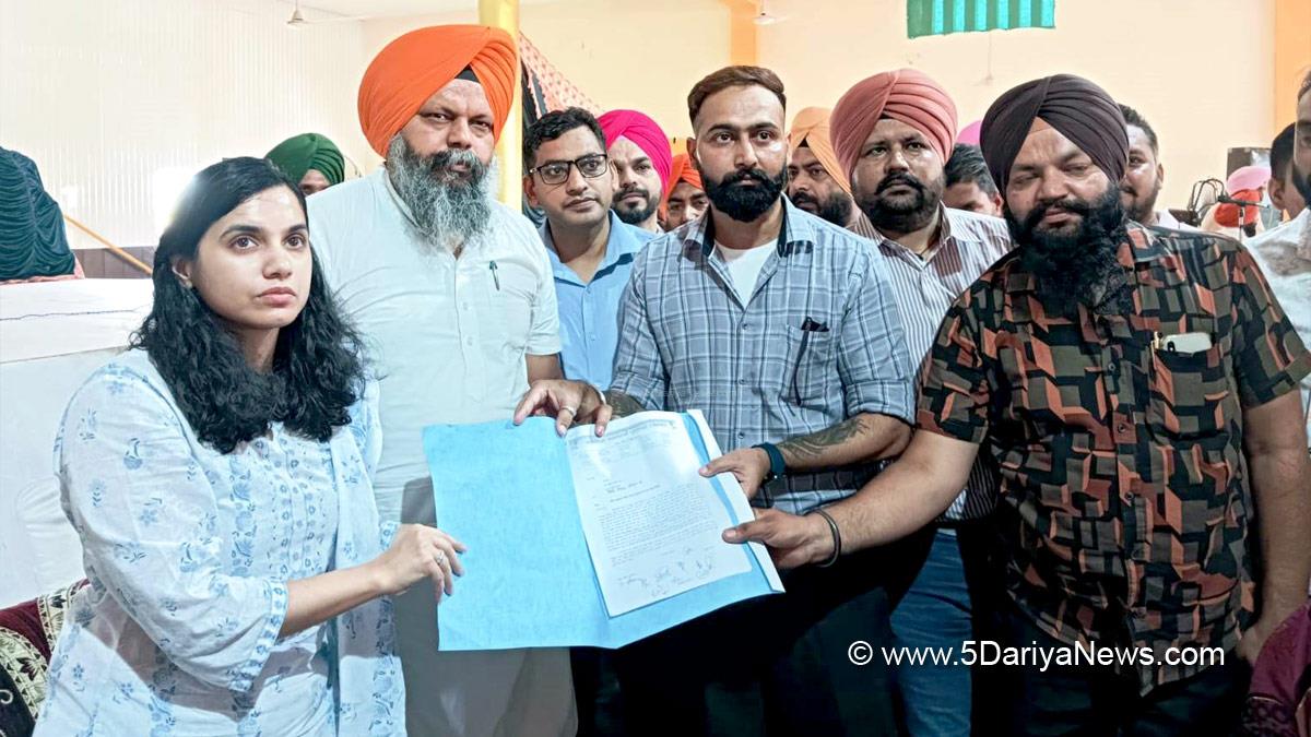 Manwinder Singh Giaspura, Payal, AAP, Aam Aadmi Party, Aam Aadmi Party Punjab, AAP Punjab, Sakshi Sawhney, DC Ludhiana, Ludhiana, Deputy Commissioner Ludhiana, Bhagwant Mann Sarkar Tuhade Dwar