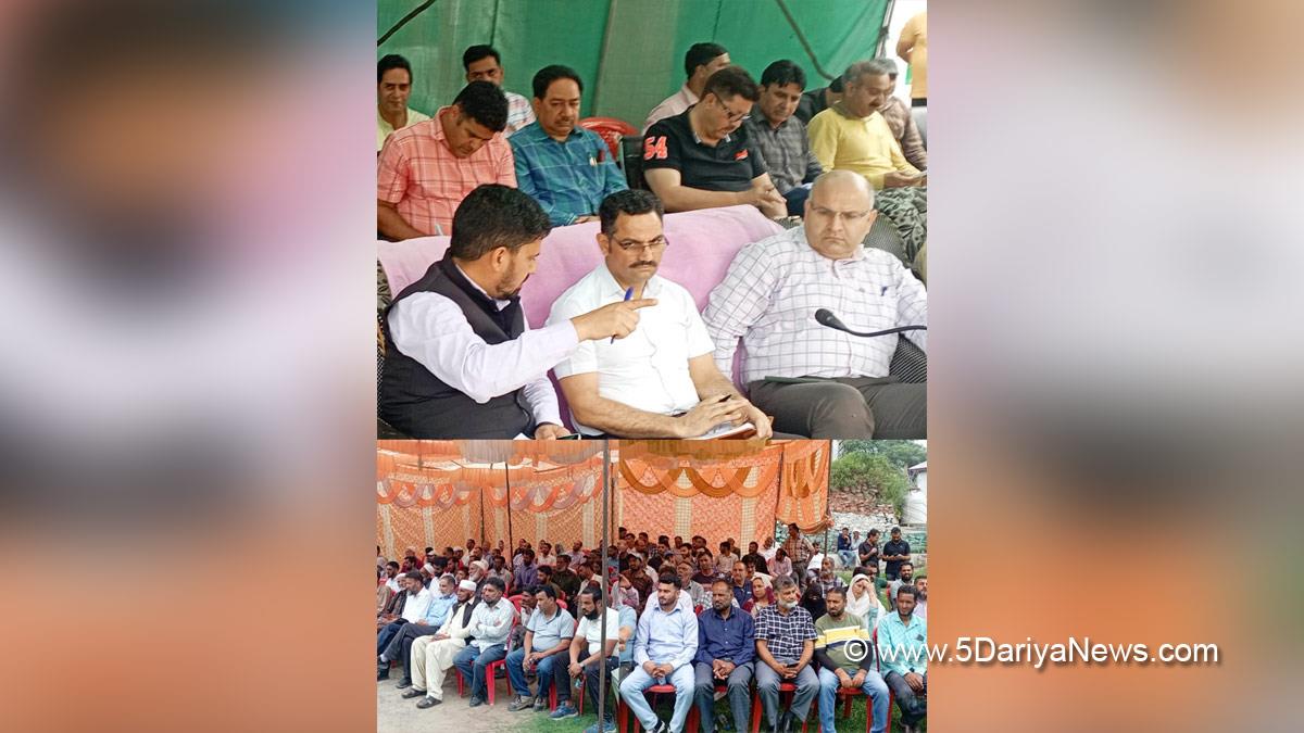 Om Prakash Bhagat, Rajouri, DDC Rajouri, District Development Commissioner Rajouri, Kashmir, Jammu And Kashmir, Jammu & Kashmir, District Administration Rajouri, Block Diwas, Jan Abhiyan Camp, Jan Abhiyan, Jan Sunvayi, Jan Abhiyan, Jan Adhikar, Awami Muhim, Jan Abhiyan Program, Mega Block Diwas, Weekly Block Diwas
