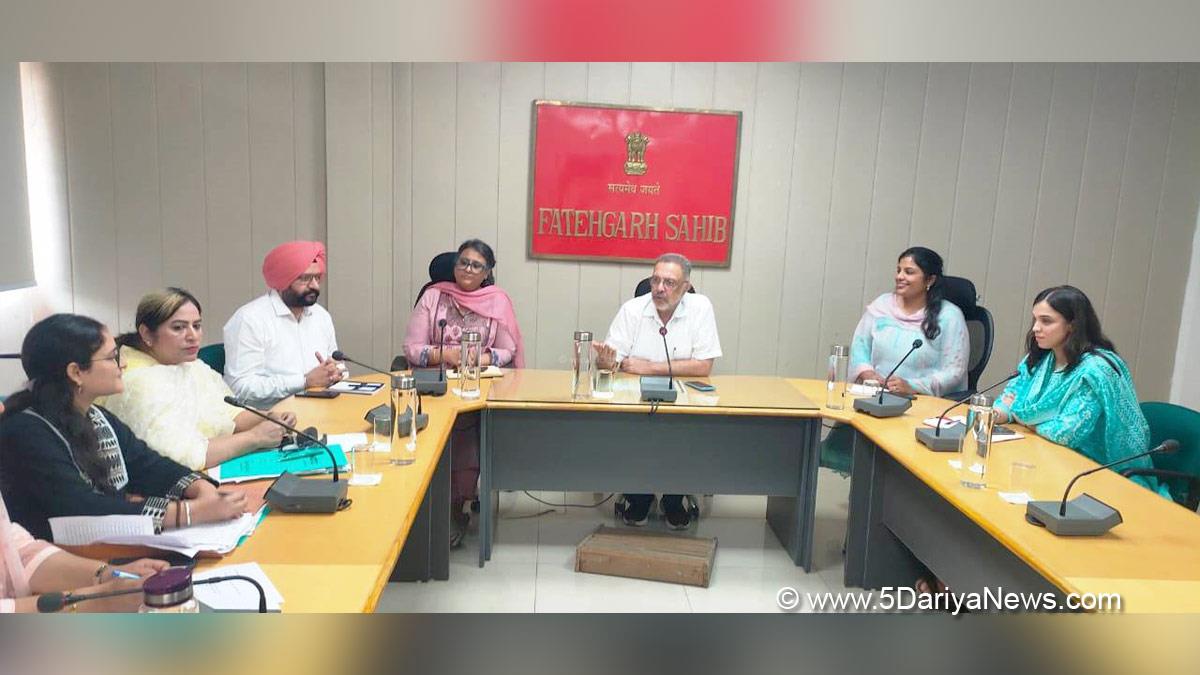 Dr. Balbir Singh, AAP, Aam Aadmi Party, Aam Aadmi Party Punjab, AAP Punjab, Government of Punjab, Punjab Government, Parneet Shergill, DC Fatehgarh Sahib, Fatehgarh Sahib, Deputy Commissioner Fatehgarh Sahib 
